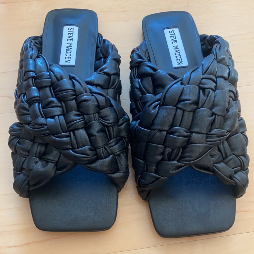 Brand New in Box Steve Madden Marina sandals